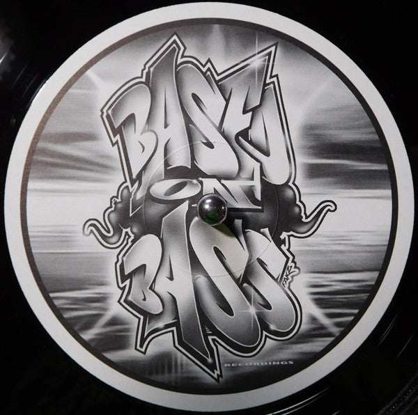 Facs : Beings / Bolted (12")