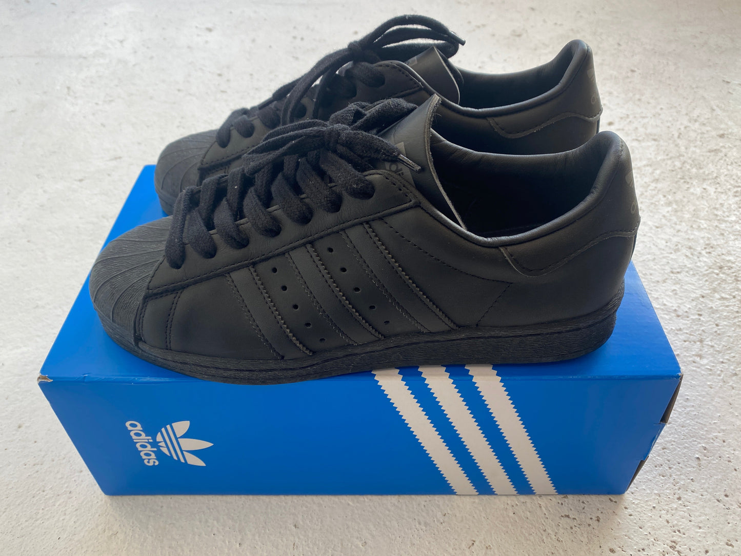 Adidas Superstar '82 - Double Black - Size UK 8