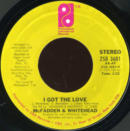 McFadden & Whitehead : Ain't No Stoppin' Us Now (7", Single, Styrene, San)