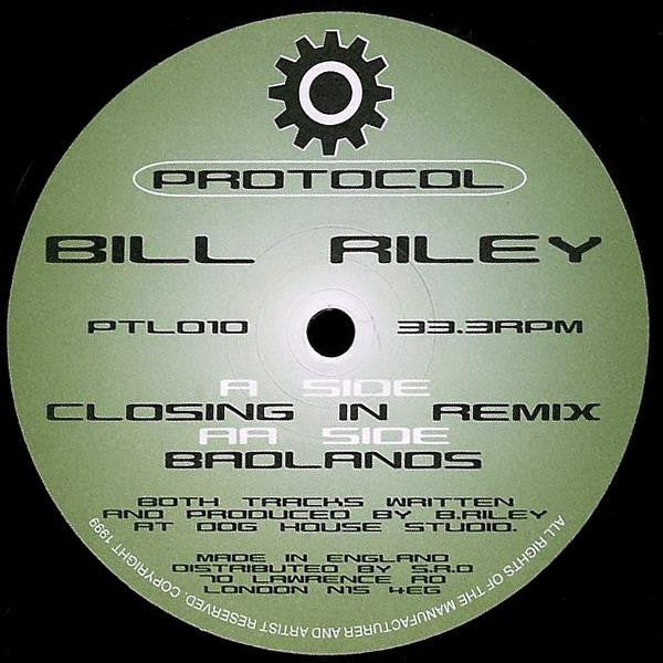 Bill Riley : Closing In (Remix) / Badlands (12")