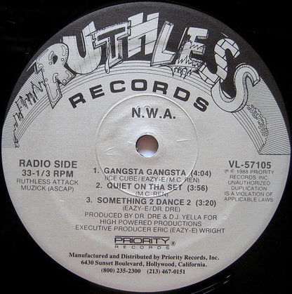 N.W.A. : Gangsta Gangsta (12", Maxi, SRC)