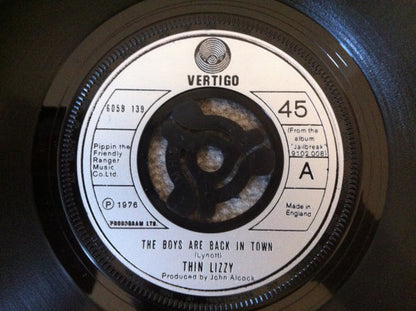 Thin Lizzy : The Boys Are Back In Town (7", Single, Lar)