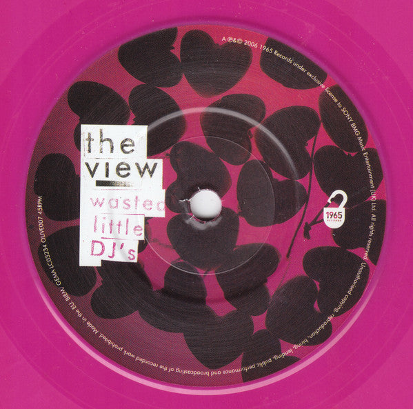 The View (2) : Wasted Little DJ's (7", Single, Pin)