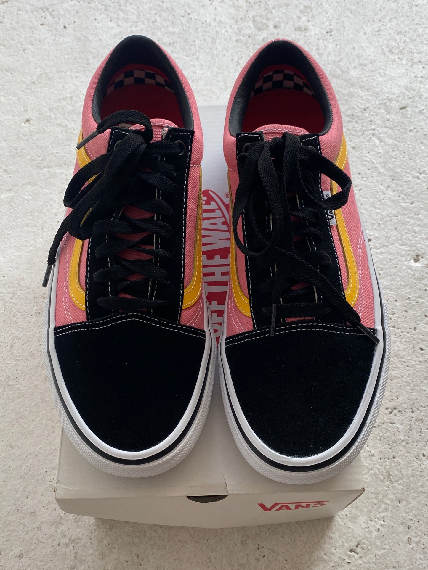 Vans x Supreme Skate Old Skool - Size UK 8